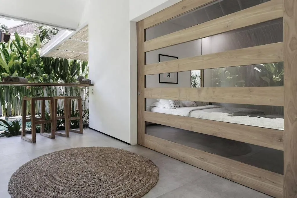 Villa Q - Pool House - Contemporary Pool House - Seminyak 塞米亚克