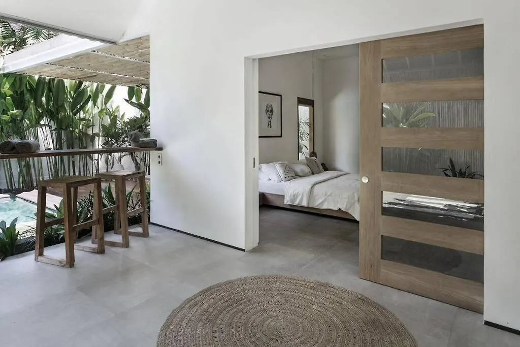 Villa Q - Pool House - Contemporary Pool House - Seminyak