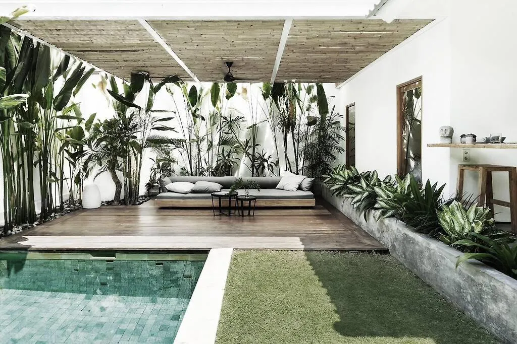 Villa Q - Pool House - Contemporary Pool House - Seminyak Indonesia